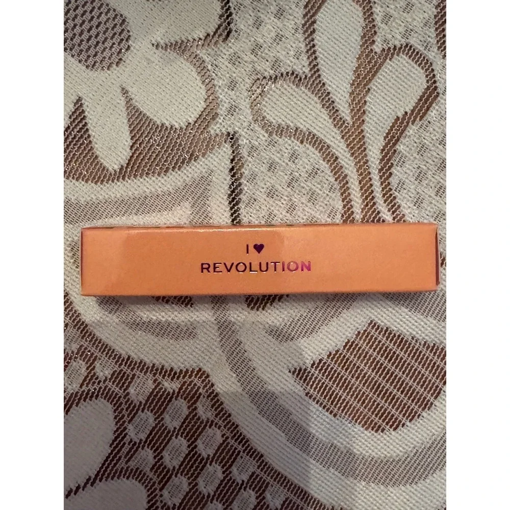 I Heart Revolution Tasty Peach Lip Oil Peachy Keen Softly Tinted Scented 6ml